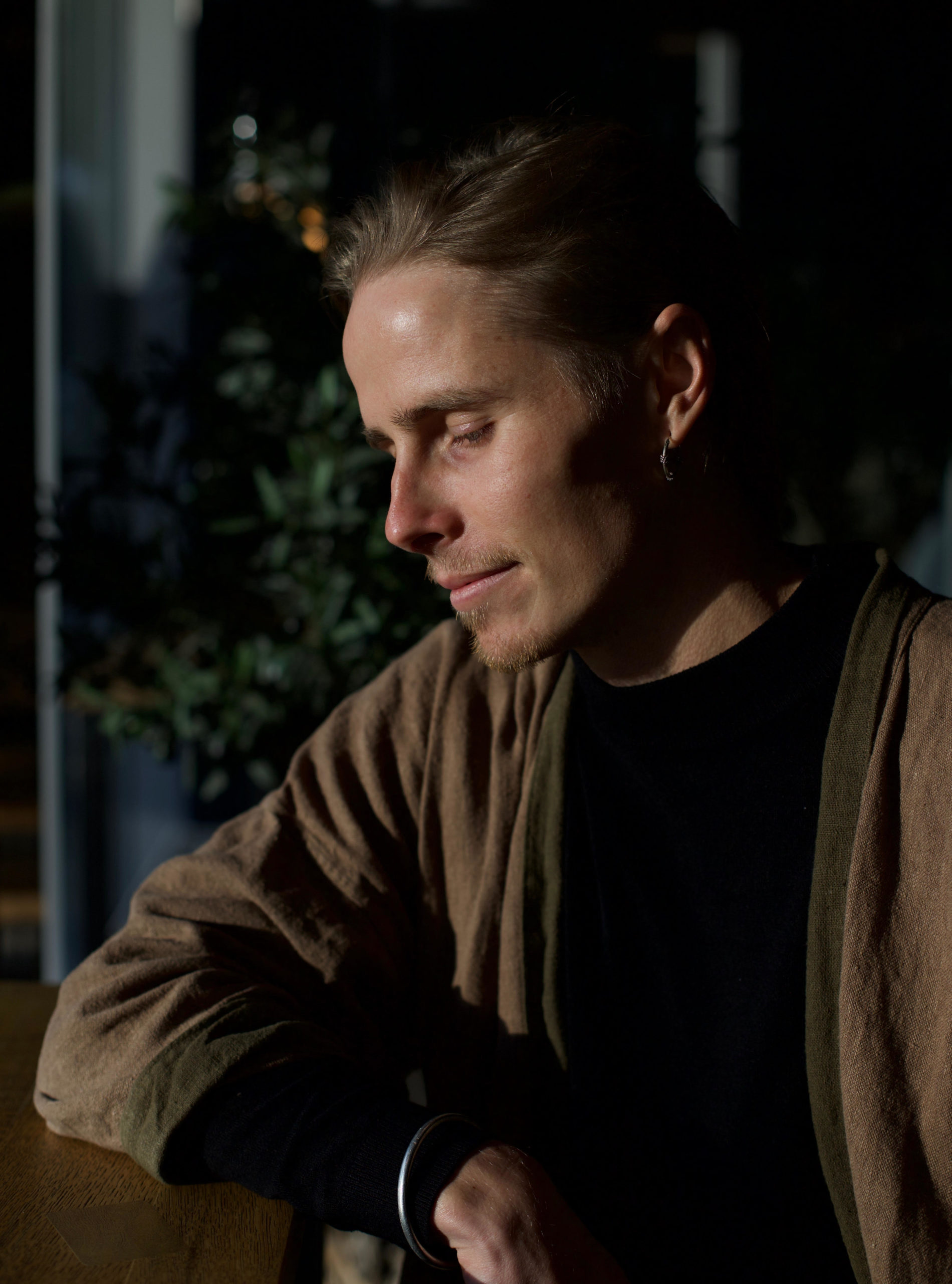 What is the Present Moment? Some Warnings about Hanging out in it, and a New Scientific Theory of Meditation