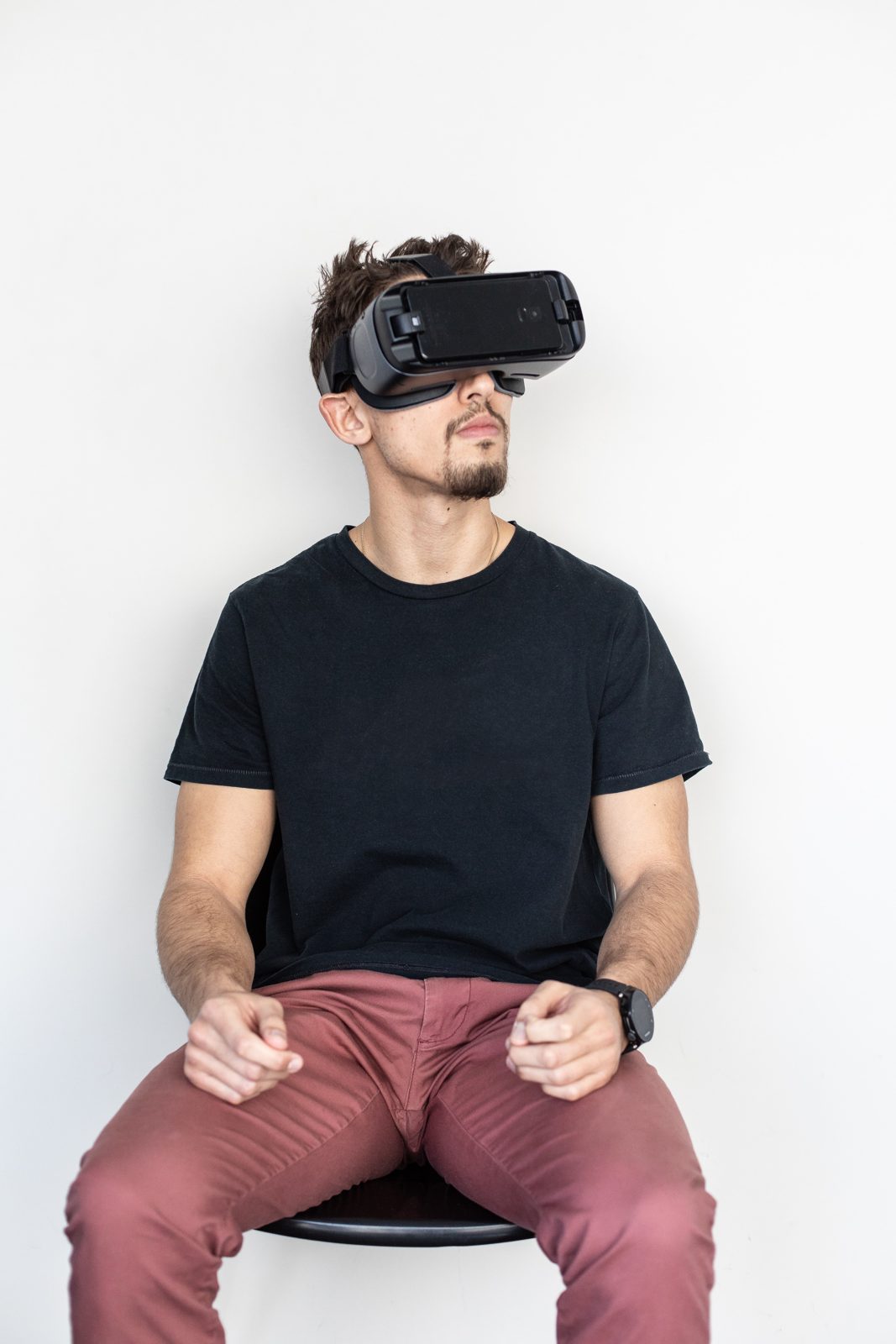 Mediating Mindfulness-Based Interventions with Virtual Reality in Non-Clinical Populations: The State-of-the-Art (Failla et al., 2022) (image 2)